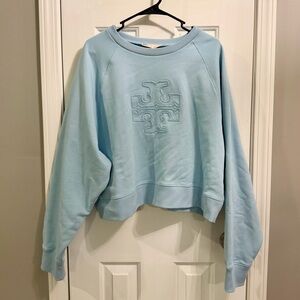Cropped Tory Burch Pastel Blue Embroidered Logo Crewneck Sweatshirt